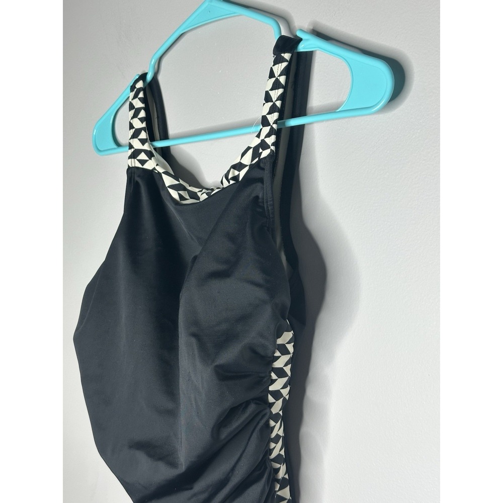Reebok Swimsuit Black One Piece Women Sz 10 Slimming Geometric Trim - Picture 2 of 9
